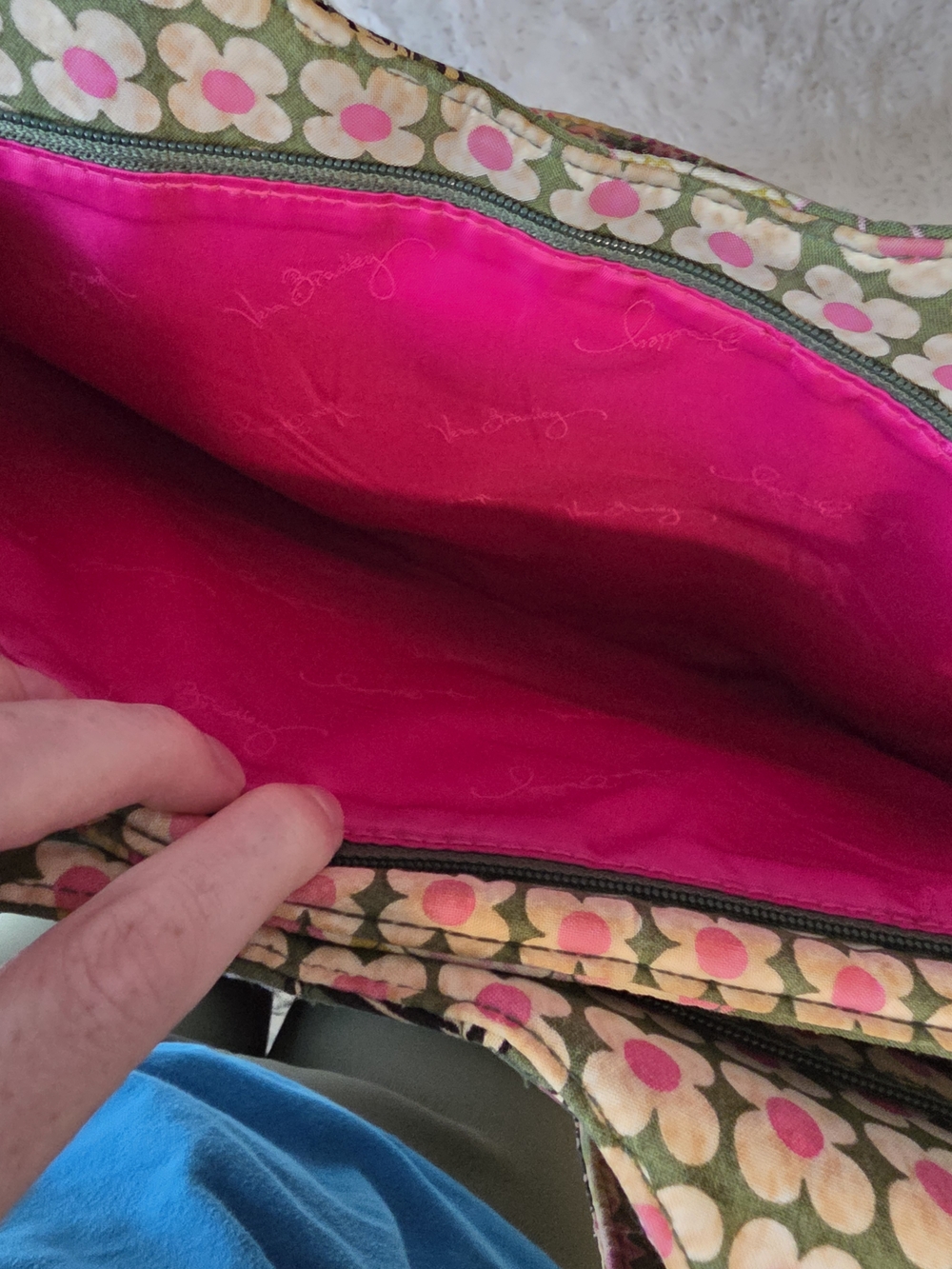 Vera Bradley Glenna Bag - Picture 6 of 12